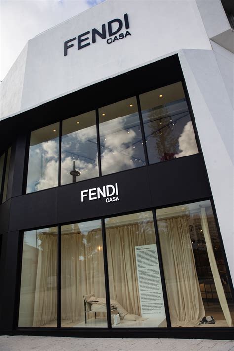 FENDI精品店澳門四季名店女装店 氹仔岛